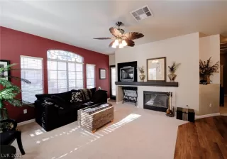 Photo #1: 2356703 Listing