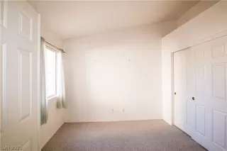 Photo #6: 2356712 Listing