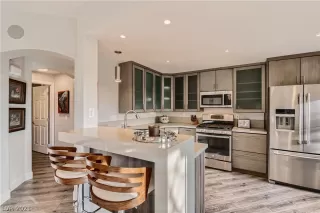 Photo #1: 2356731 Listing