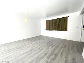 Photo #4: 2356739 Listing 