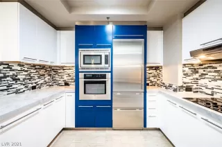 Photo #1: 2356770 Listing