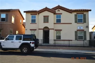 Photo #1: 2356786 Listing