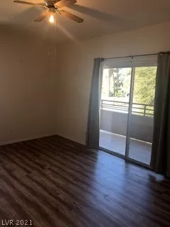 Photo #5: 2356795 Listing 