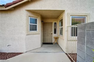 Photo #1: 2356836 Listing 