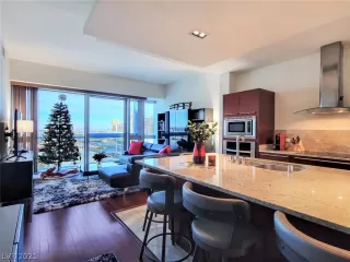 Photo #4: 2356842 Listing 