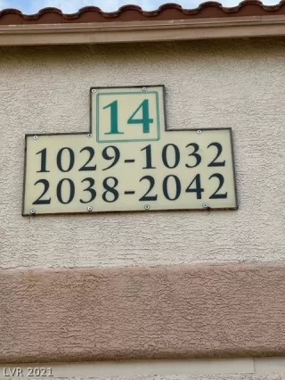 Photo #3: 2356925 Listing