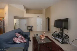 Photo #1: 2356930 Listing