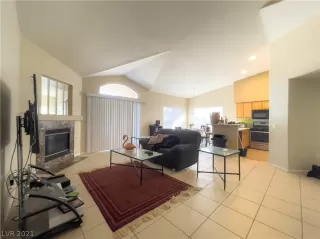 Photo #2: 2356930 Listing