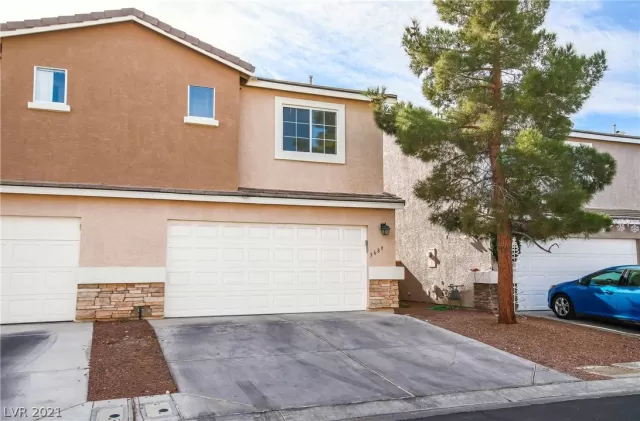 MLS: 2356936 Condo For Sale