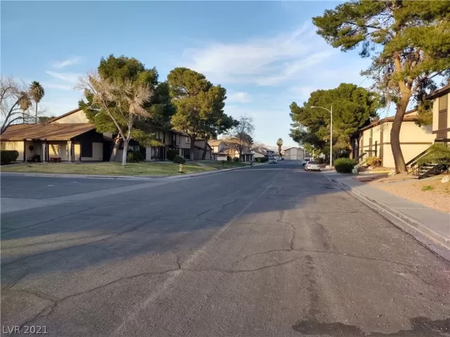 MLS: 2357057 Condo For Sale