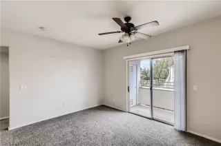 Photo #1: 2357076 Listing