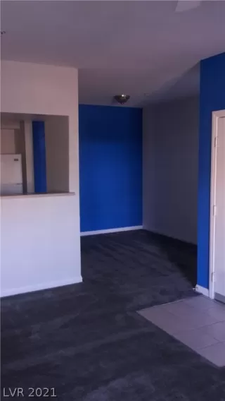 Photo #4: 2357215 Listing