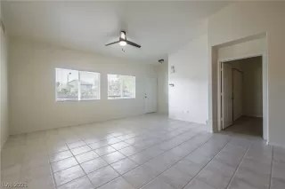 Photo #4: 2357262 Listing 