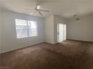 Photo #2: 2357286 Listing