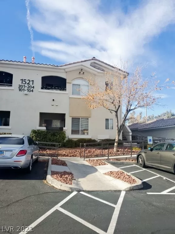 MLS: 2357288 Condo For Sale