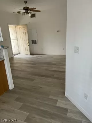 Photo #4: 2357288 Listing 