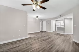 Photo #4: 2357316 Listing 