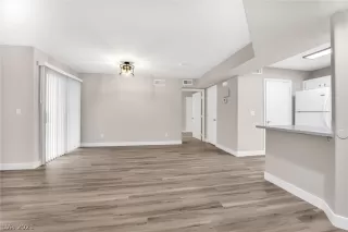 Photo #6: 2357316 Listing 