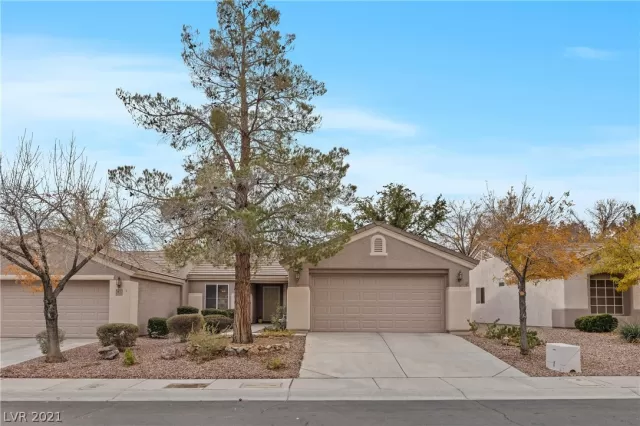 MLS: 2357319 Condo For Sale