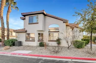 Photo #2: 2357322 Listing 