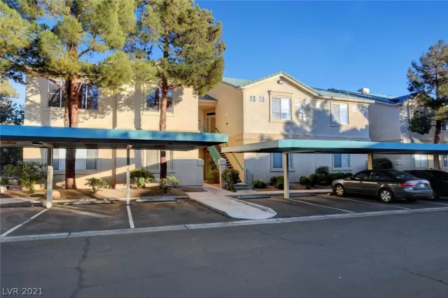 MLS: 2357361 Condo For Sale