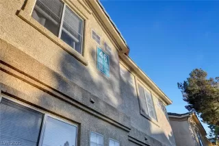 Photo #2: 2357361 Listing