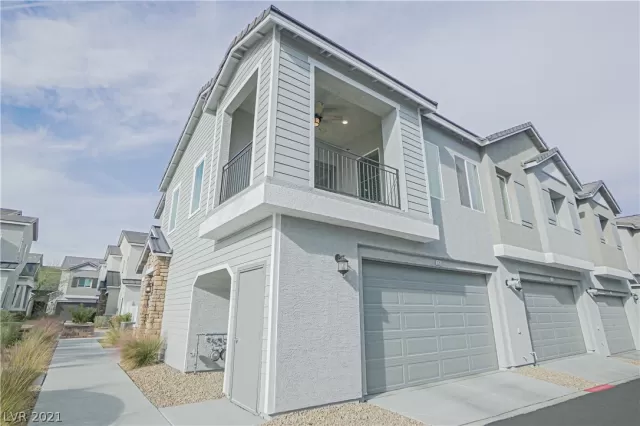 MLS: 2357449 Condo For Sale
