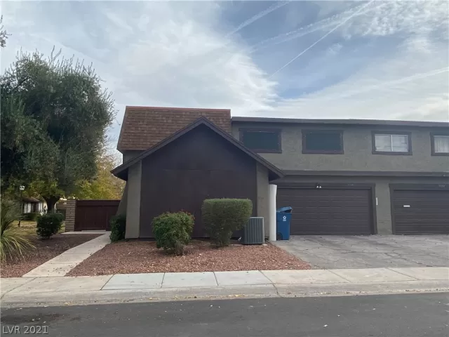 MLS: 2357450 Condo For Sale