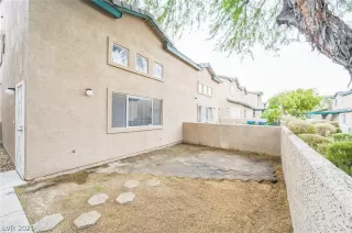 Photo #1: 2357455 Listing 