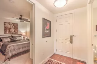 Photo #1: 2357508 Listing