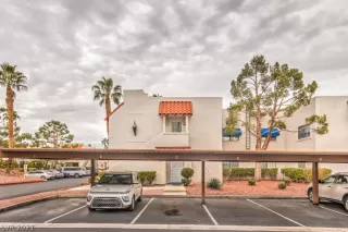 Photo #1: 2357556 Listing