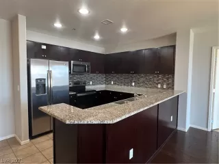 Photo #1: 2357594 Listing