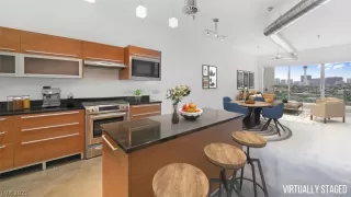 Photo #2: 2357656 Listing 