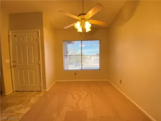 Photo #5: 2357673 Listing 