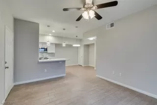 Photo #5: 2357683 Listing 