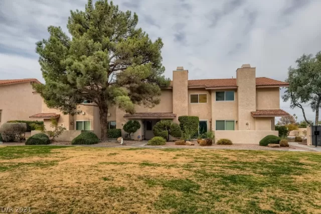 MLS: 2357713 Condo For Sale