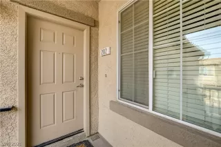 Photo #5: 2357718 Listing 