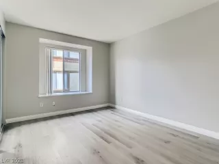 Photo #6: 2357736 Listing