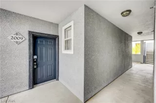 Photo #1: 2357792 Listing