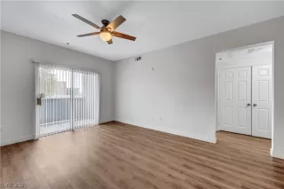 Photo #2: 2357792 Listing