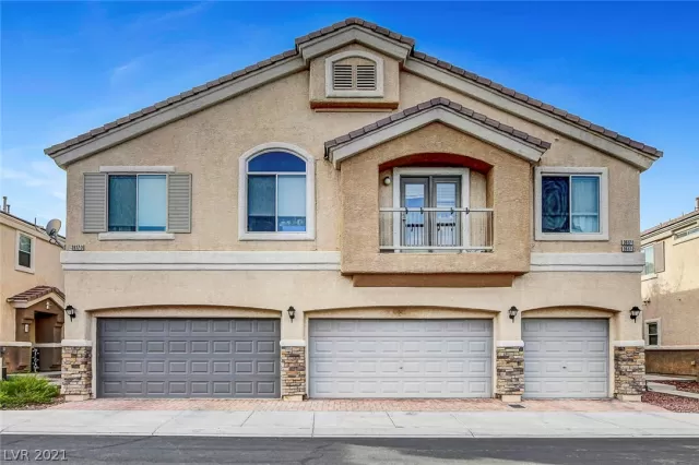 MLS: 2357818 Condo For Sale