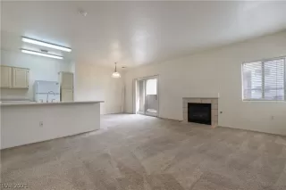 Photo #3: 2357833 Listing 