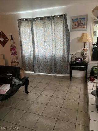 Photo #2: 2357850 Listing