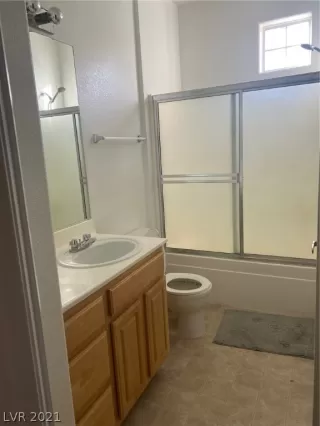 Photo #6: 2357886 Listing 