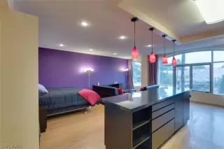 Photo #2: 2357887 Listing 