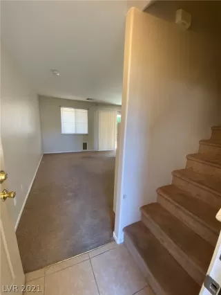 Photo #4: 2357913 Listing 