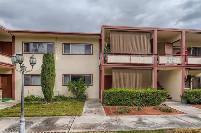 MLS: 2357919 Condo For Sale