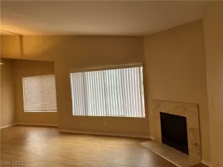 Photo #2: 2357941 Listing 