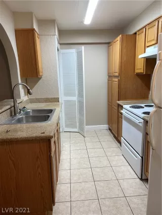 Photo #1: 2358014 Listing