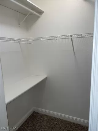 Photo #5: 2358014 Listing